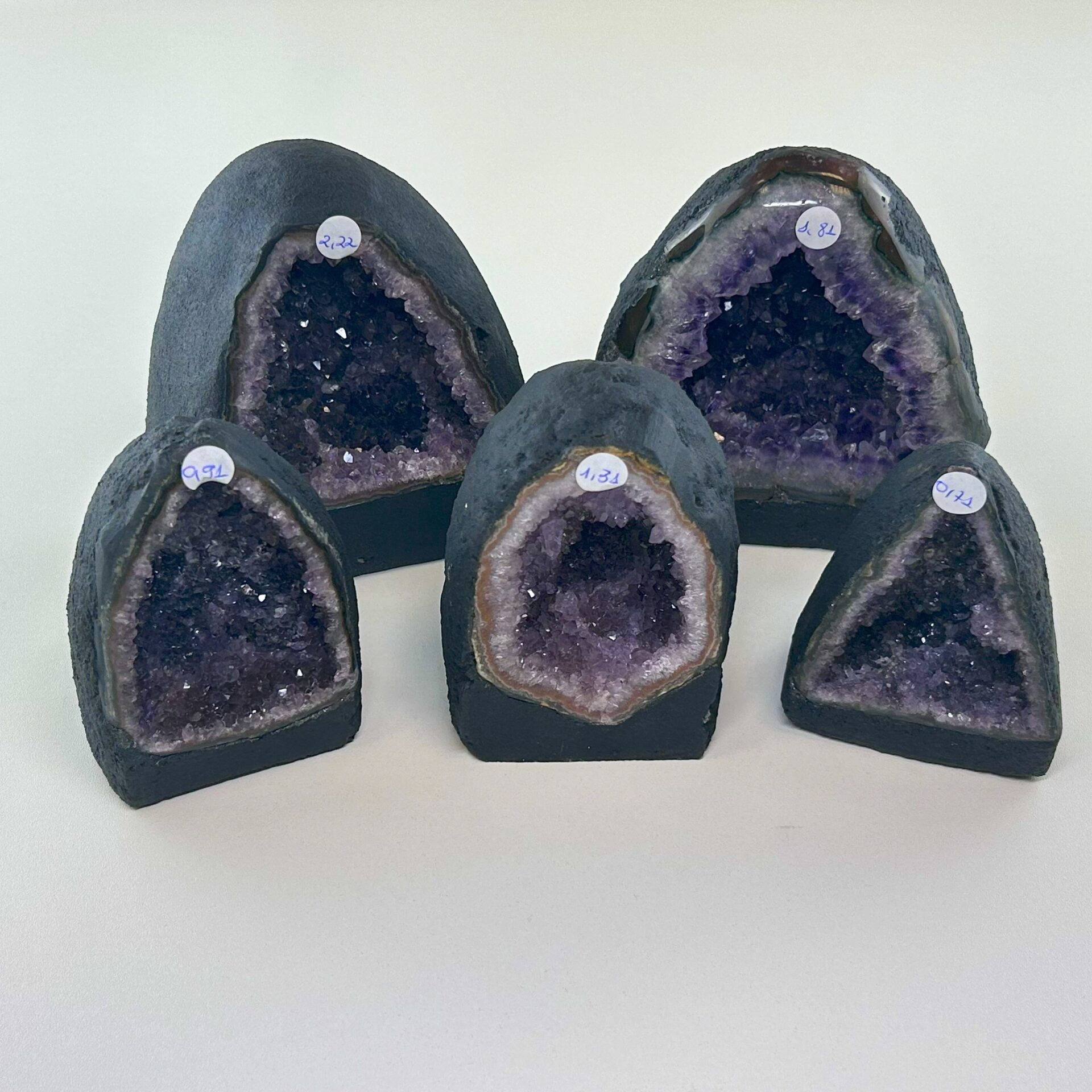 AMETHYST GEODEN