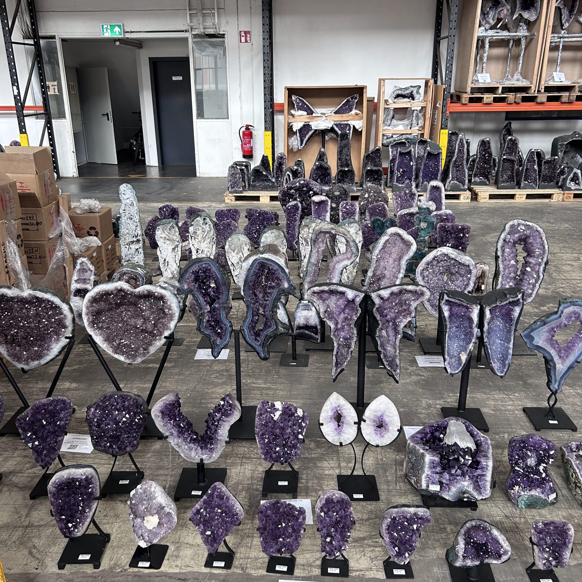 AMETHYST DRUSEN